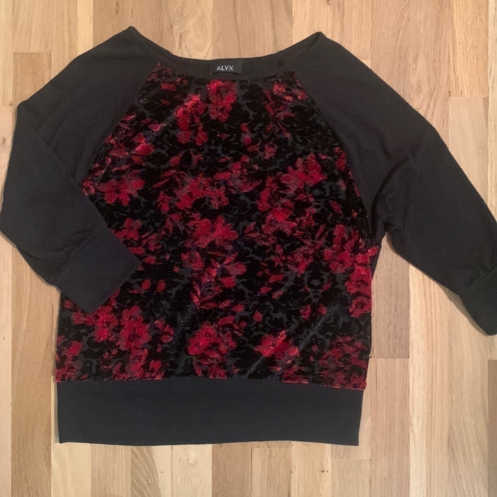 Alyx 3/4 Sleeve Crewneck Velvet Burnout Sweater Black and Red Women’s M